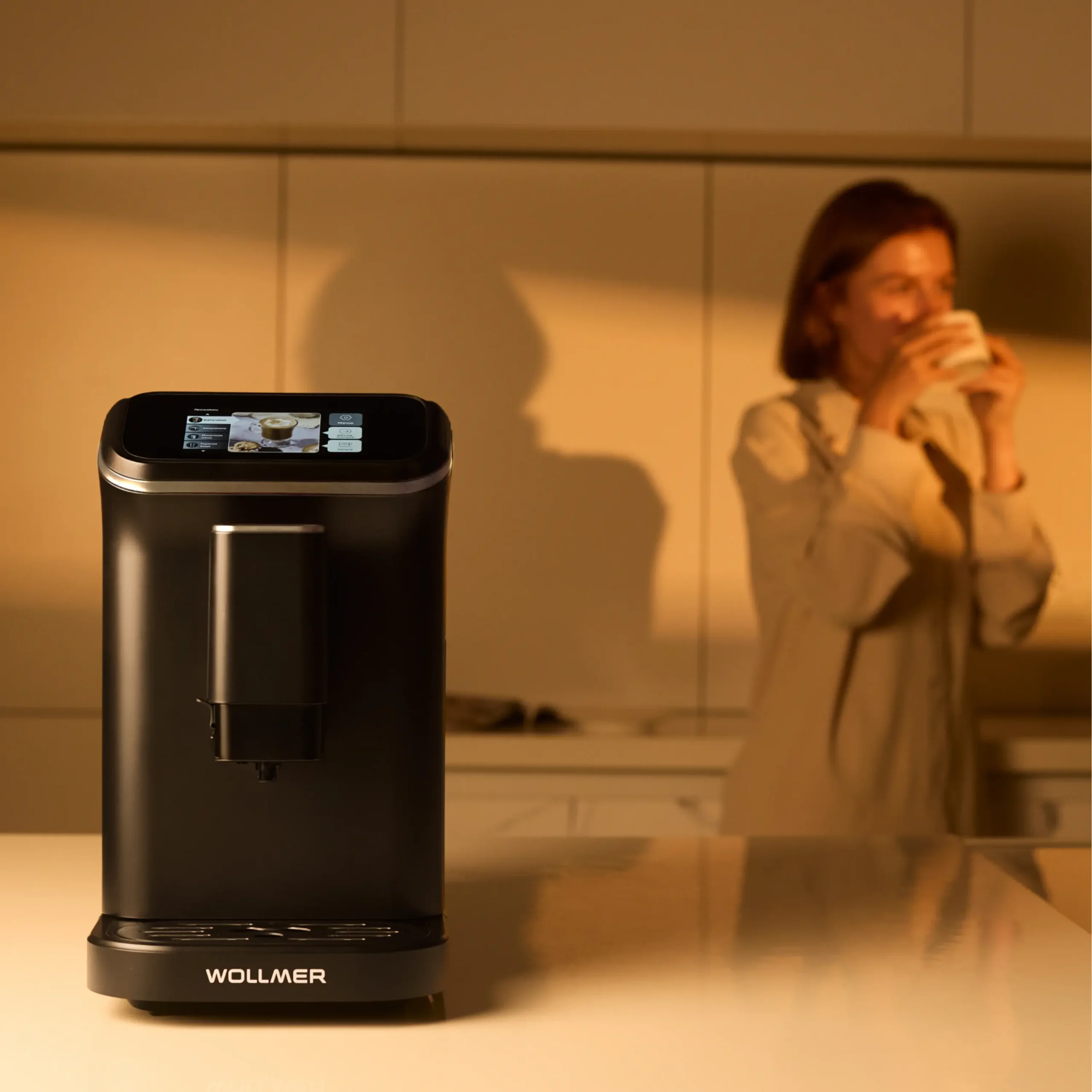 Автоматическая кофемашина Wollmer C505 Monolith