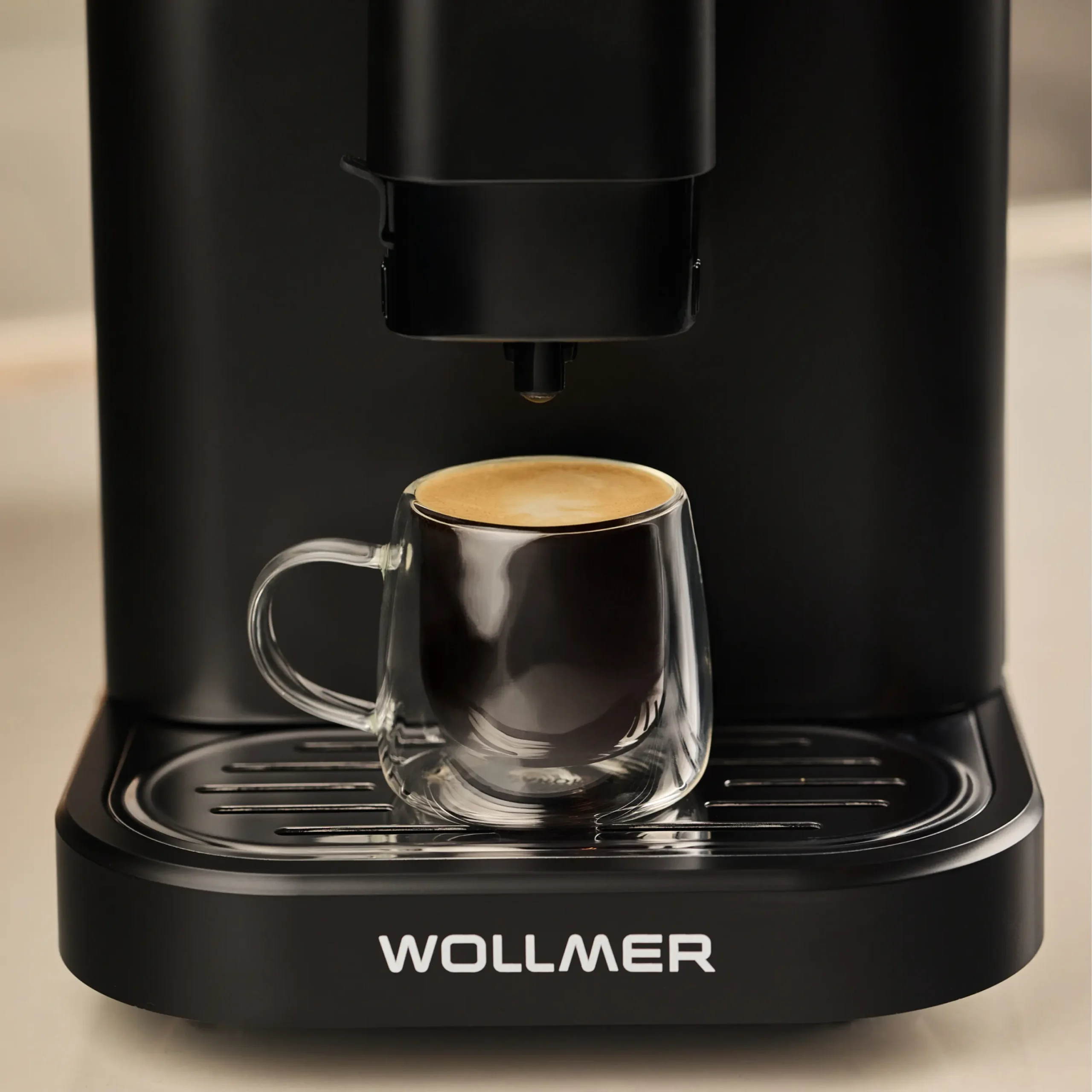 Автоматическая кофемашина Wollmer C505 Monolith