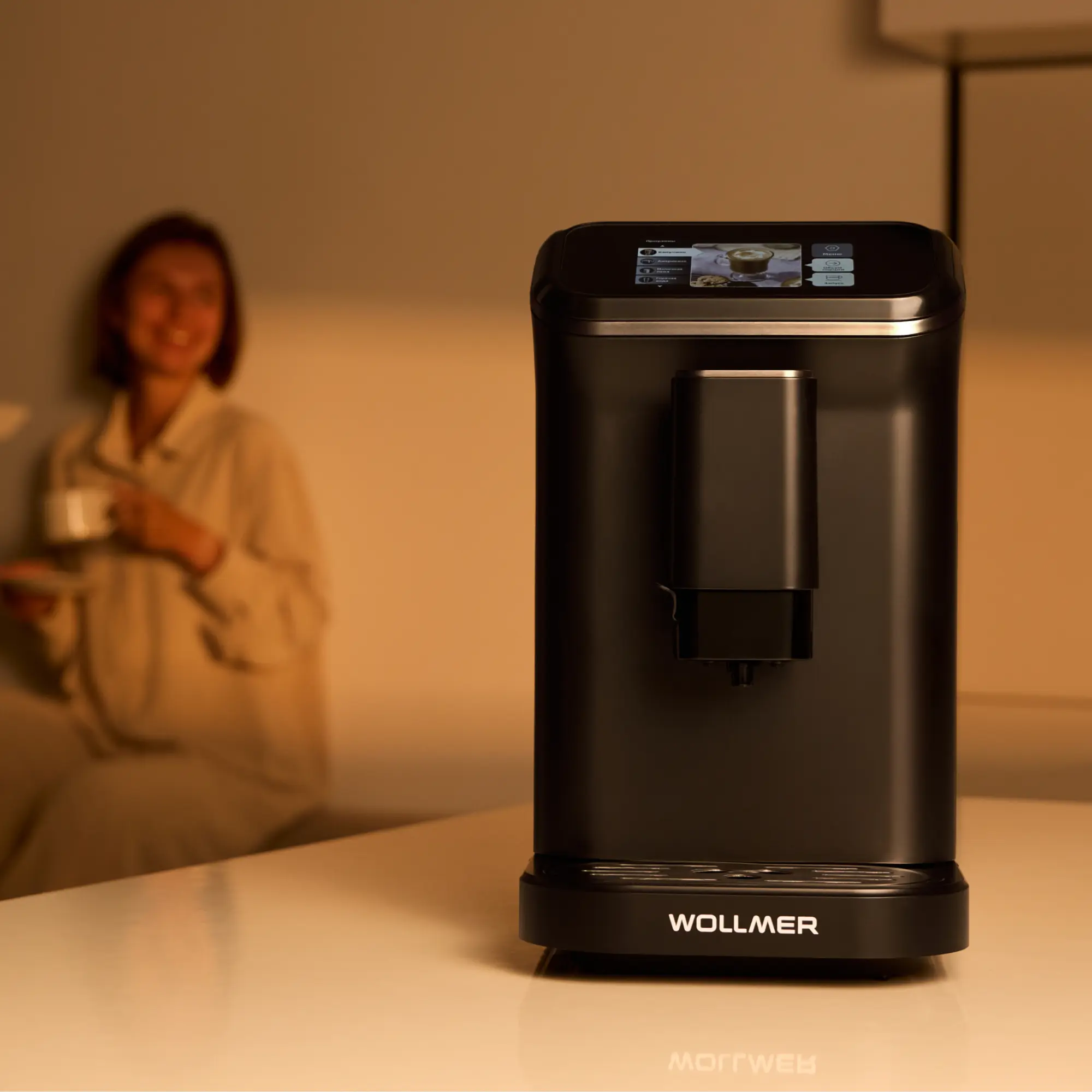 Автоматическая кофемашина Wollmer C505 Monolith